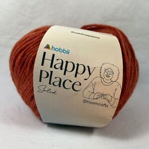HOBBII Happy Place Solid Yarn #35 Maple Syrup
